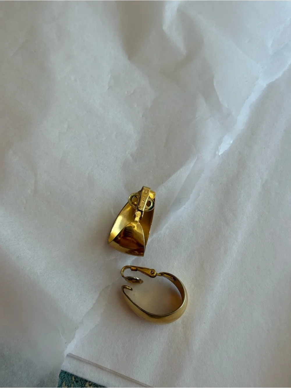 TRIFARI | Vintage Gold Dome Clip-On Small Earrings